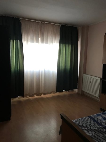 Mosilor la bulevard
